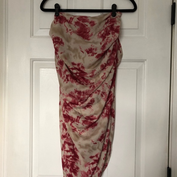 PrettyLittleThing Pink Tie Dye 2-Piece Set - Picture 4 of 6